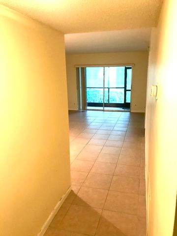 4141 NW 90th Avenue 103, Coral Springs, FL 33065