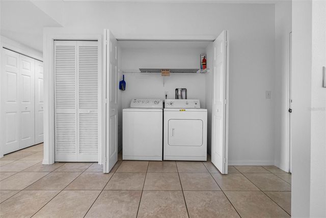 6575 99TH WAY N 22205, St Petersburg, FL 33708