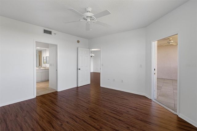 6575 99TH WAY N 22205, St Petersburg, FL 33708