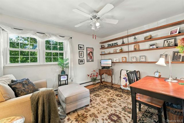 75 Bayview Drive, Oakdale, NY 11769