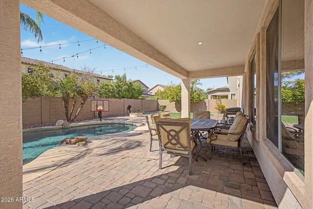 3265 E ARIS Drive, Gilbert, AZ 85298