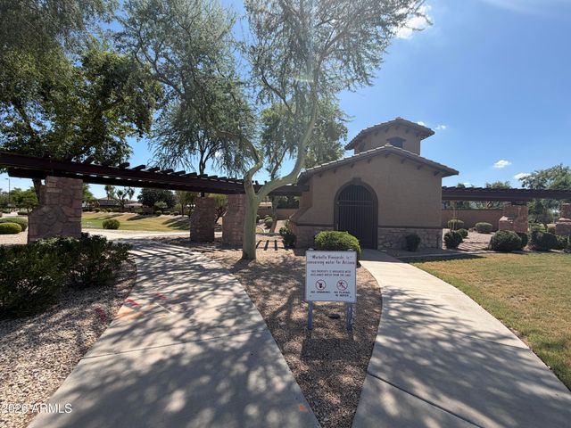 3265 E ARIS Drive, Gilbert, AZ 85298