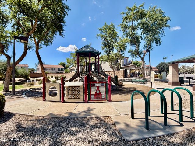 3265 E ARIS Drive, Gilbert, AZ 85298