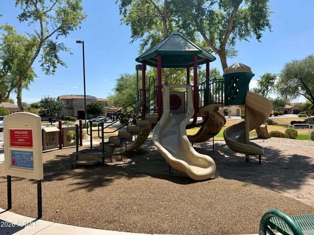 3265 E ARIS Drive, Gilbert, AZ 85298