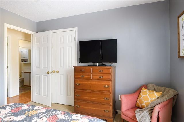 609 Ladford Lane, High Point, NC 27265