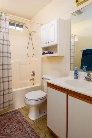 609 Ladford Lane, High Point, NC 27265