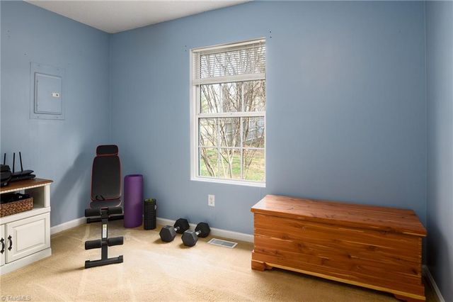 609 Ladford Lane, High Point, NC 27265