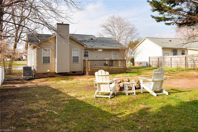 609 Ladford Lane, High Point, NC 27265