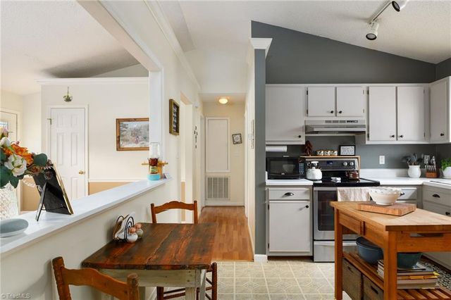 609 Ladford Lane, High Point, NC 27265