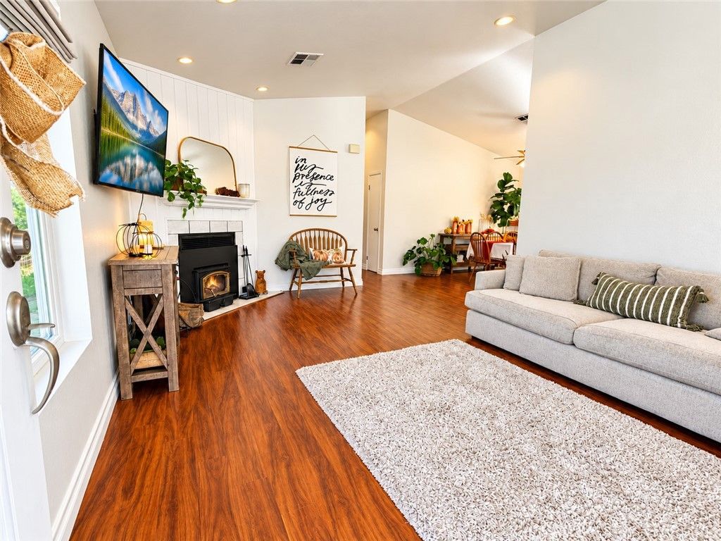 284 Heavenly Valley, Newbury Park, CA 91320 — photo 4