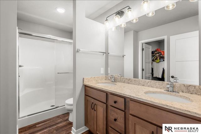14905 S 18 Street, Bellevue, NE 68123