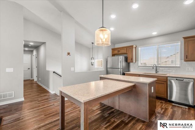 14905 S 18 Street, Bellevue, NE 68123