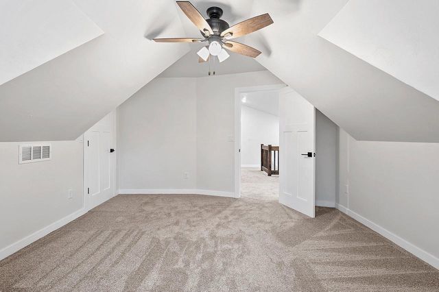 1952 N 86TH STREET, Wauwatosa, WI 53226