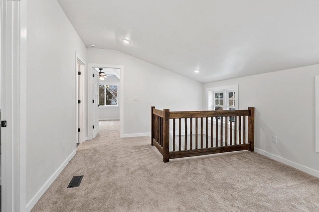 1952 N 86TH STREET, Wauwatosa, WI 53226