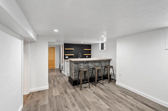 1952 N 86TH STREET, Wauwatosa, WI 53226