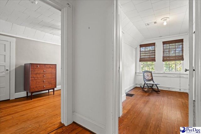 310 W College Avenue, Hartsville, SC 29550