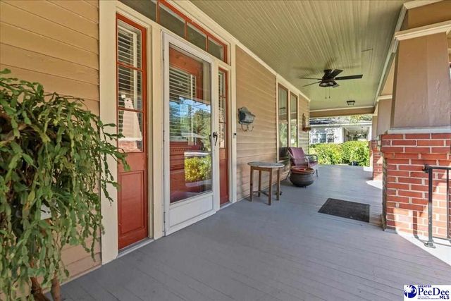 310 W College Avenue, Hartsville, SC 29550