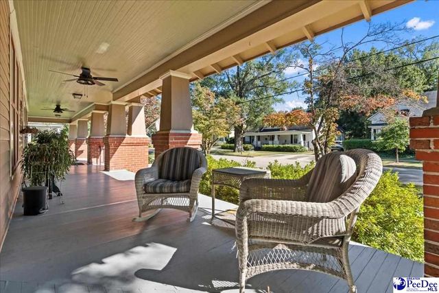 310 W College Avenue, Hartsville, SC 29550