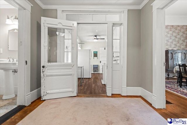 310 W College Avenue, Hartsville, SC 29550