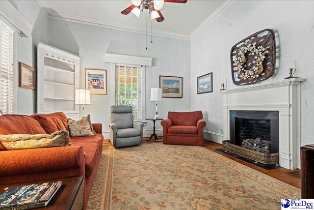 310 W College Avenue, Hartsville, SC 29550