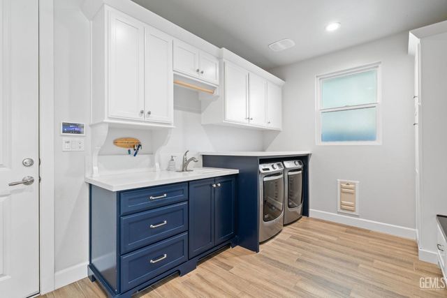 7108 Saint Andrews Drive, Bakersfield, CA 93309