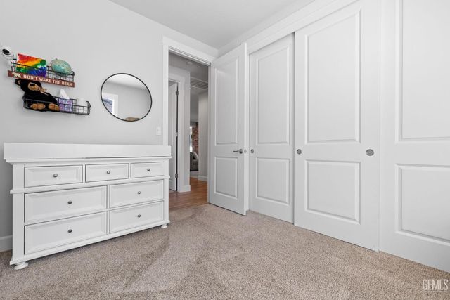 7108 Saint Andrews Drive, Bakersfield, CA 93309