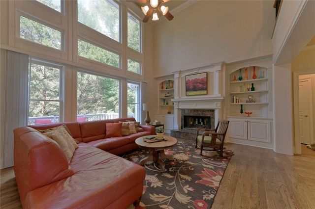 2721 Rustling Pines Court NE, Marietta, GA 30062