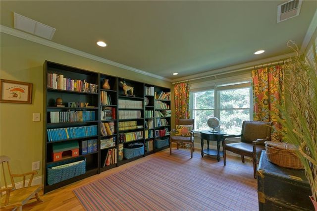 2721 Rustling Pines Court NE, Marietta, GA 30062