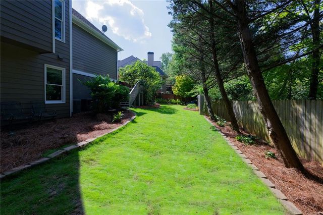 2721 Rustling Pines Court NE, Marietta, GA 30062