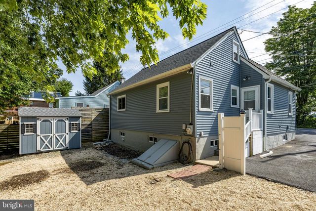 437 S 5TH ST, Oxford, PA 19363