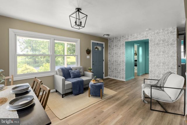 437 S 5TH ST, Oxford, PA 19363