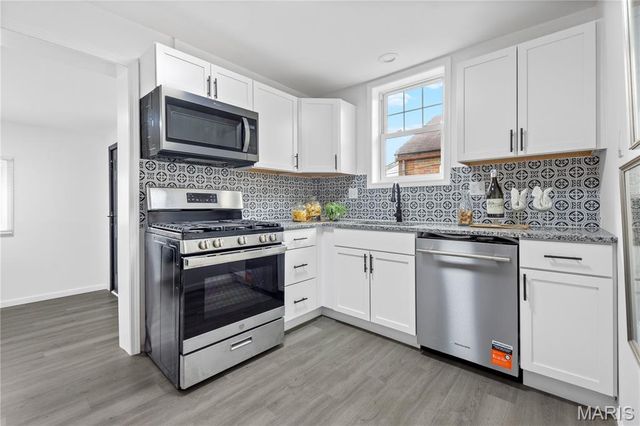 6325 Stratford Avenue, St Louis, MO 63120