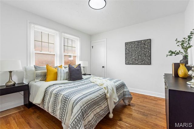 6325 Stratford Avenue, St Louis, MO 63120