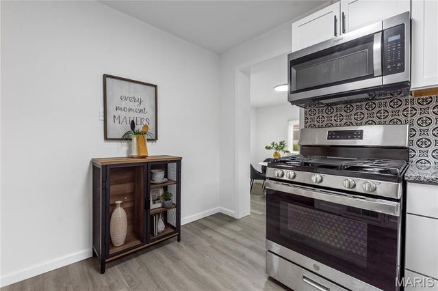 6325 Stratford Avenue, St Louis, MO 63120
