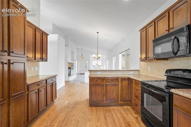 2306 Creek Valley Circle, Monument, CO 80132