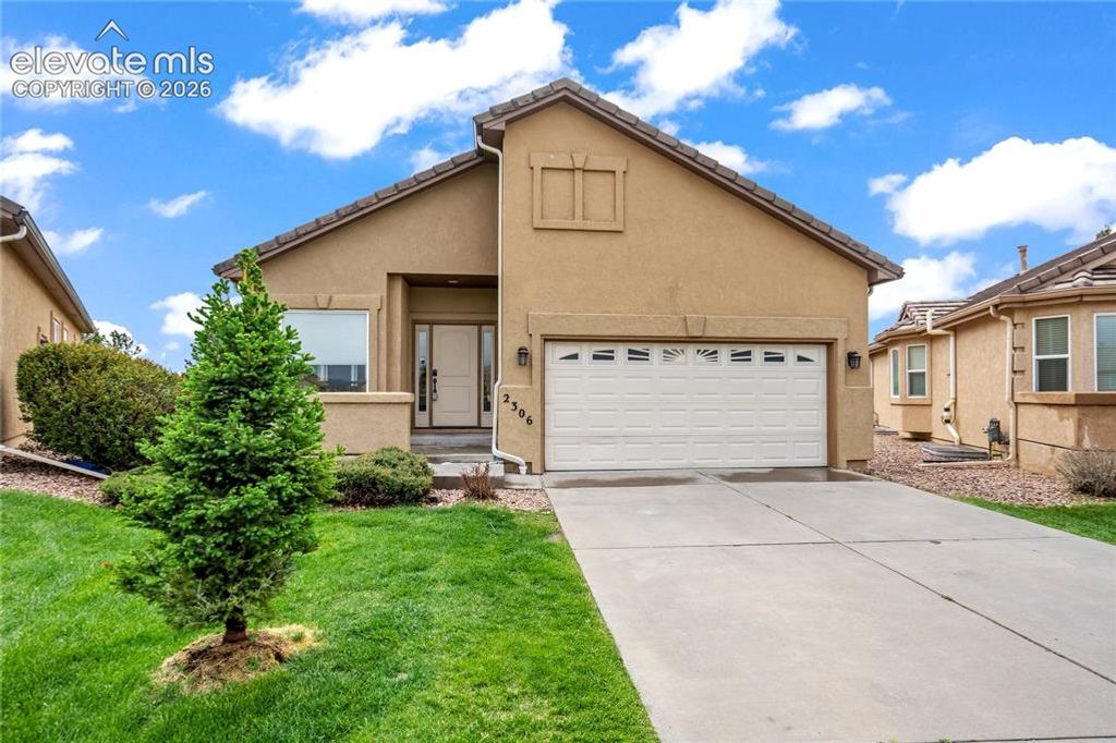 2306 Creek Valley Circle, Monument, CO 80132