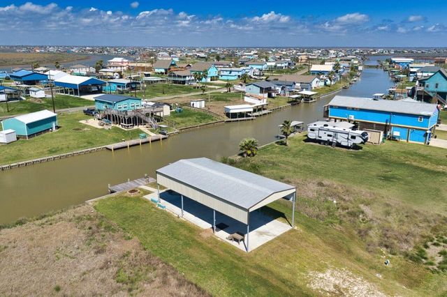 326 County Road 204, Sargent, TX 77414