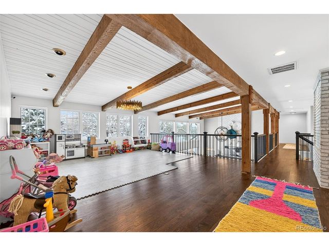 2801 Kendrick St, Golden, CO 80401