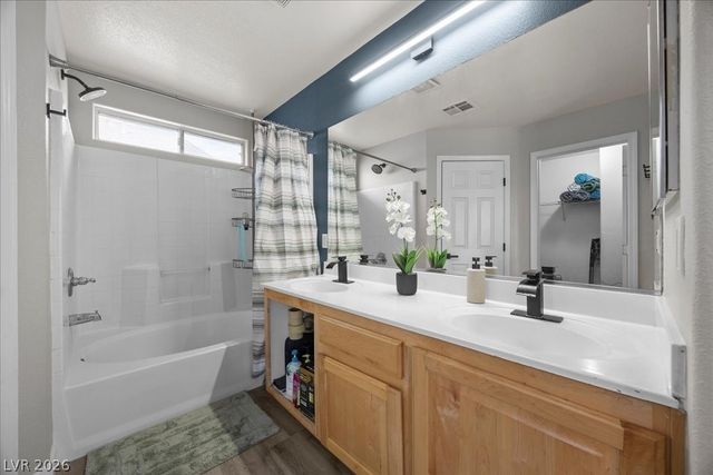 4144 Wheatleigh Court, Las Vegas, NV 89115