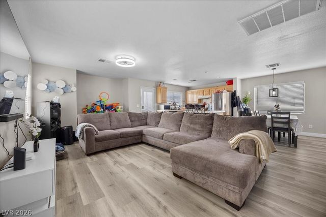 4144 Wheatleigh Court, Las Vegas, NV 89115
