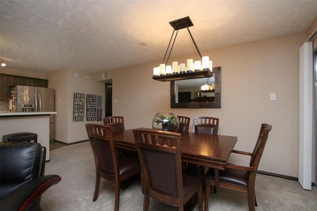 8051 Bay Branch Drive 323, The Woodlands, TX 77382