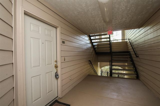 8051 Bay Branch Drive 323, The Woodlands, TX 77382