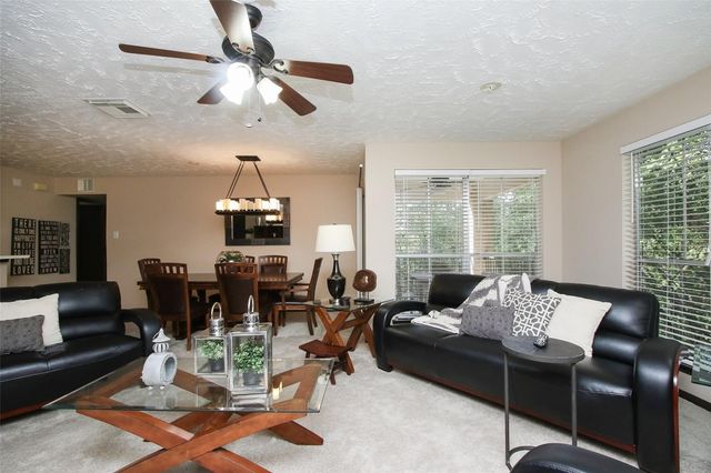 8051 Bay Branch Drive 323, The Woodlands, TX 77382