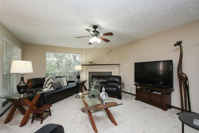 8051 Bay Branch Drive 323, The Woodlands, TX 77382