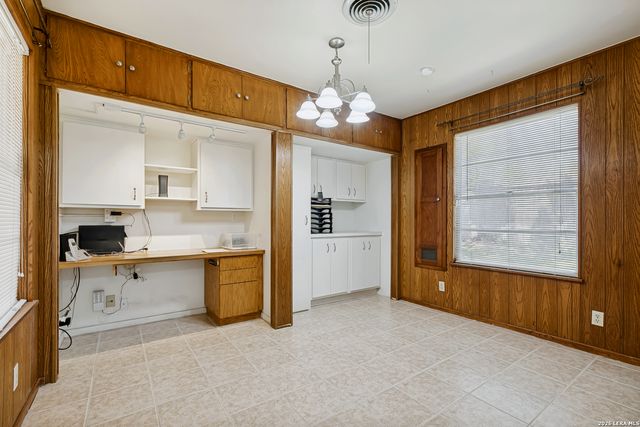 5015 Bayonne, San Antonio, TX 78228