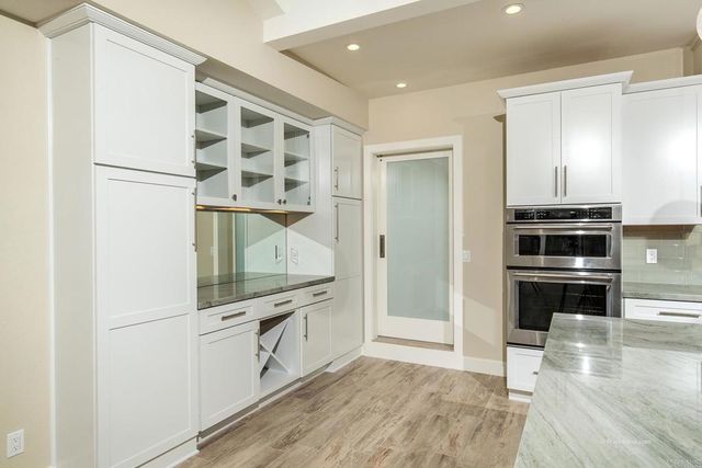 1734 Kennington Road, Encinitas, CA 92024