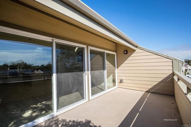 1734 Kennington Road, Encinitas, CA 92024