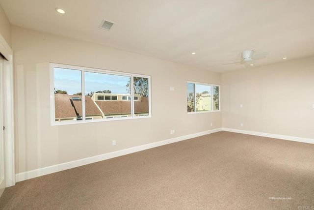 1734 Kennington Road, Encinitas, CA 92024