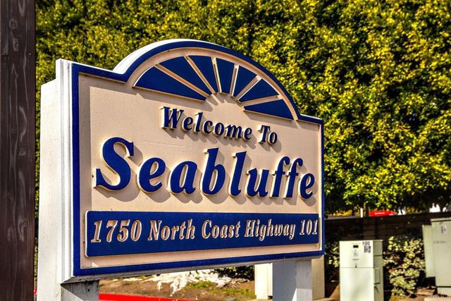 1734 Kennington Road, Encinitas, CA 92024