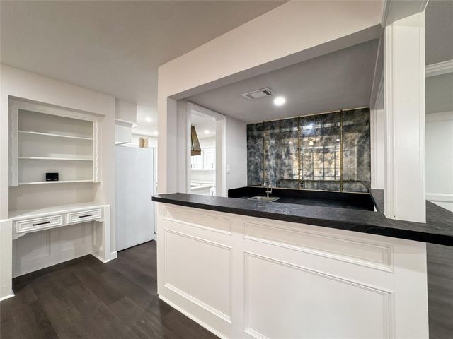 5907 Havenwoods Drive, Houston, TX 77066